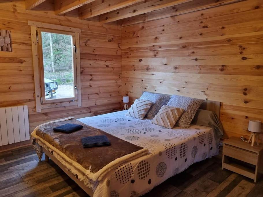 Chalet Pilotis Sur Etang, Au De Chaumecon